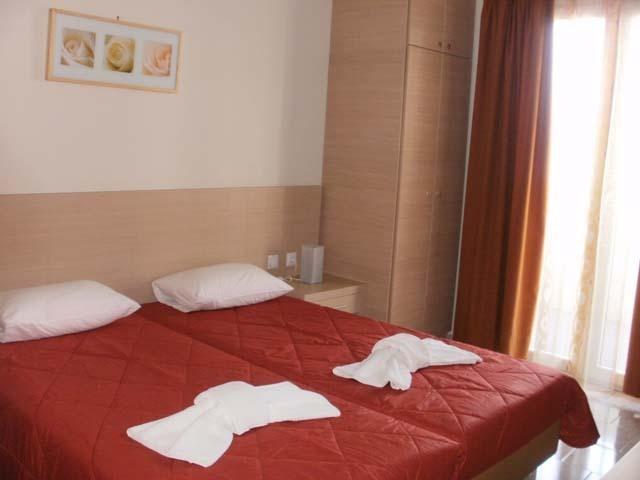 Amfitrion Hotel Agios Konstantinos  Room photo